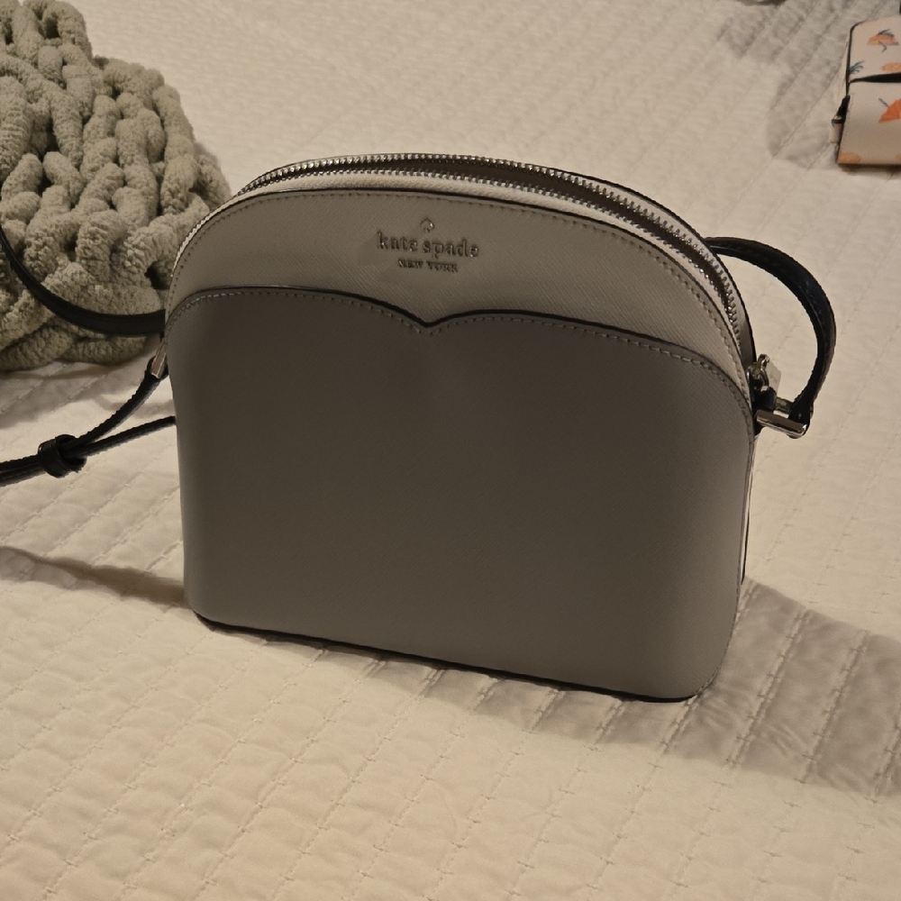 Kate Spade Elegant Gray Crossbody Bag